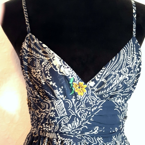 Staring at Stars Crepe Floral Ruched Dress - Picture 2 of 6